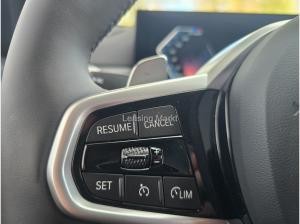 BMW 330 330e xDrive Automatik M Sportpaket Sport Aut.