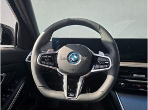 BMW 330 330e xDrive Automatik M Sportpaket Sport Aut.
