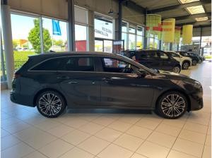 Kia Ceed SW 1.5T 140 DCT7 GTL + Technologie Paket + Design Paket 18 Zoll Felgen | SOFORT VERFÜGBAR