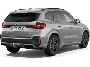 BMW iX1 eDrive20 AKTION:INKL.WKR+0,25%DW+MSPORT+HEAD UP+LUXURY+18LM+PANO+AHK