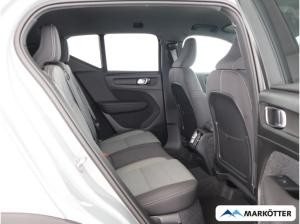 Volvo XC40 B4 Plus Black Edition/PIXEL-LED/AHK/360°CAM