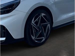 Hyundai i30 (MY25) 1.5 T-GDI (140PS) 48V 6-MT 2WD N LINE Sitz-Paket, Panoramadach