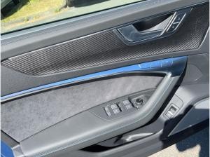 Audi RS6 Avant performance tiptronic