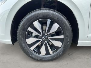 Volkswagen Polo Life 1.0