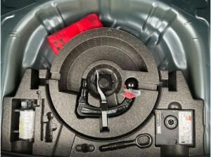 Volkswagen T-Roc R-Line 1.5 TSI DSG AHK Navi Kamera ACC