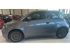 Fiat 500e OHNE Überführungskosten*Großer Akku 42 kWh*WinterPaket*GANZJAHRESREIFEN*