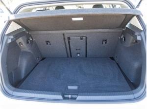 Volkswagen Golf VIII 1.5 TSI "Life" Navi LED Digital Cockpit ACC EPH DAB AHK