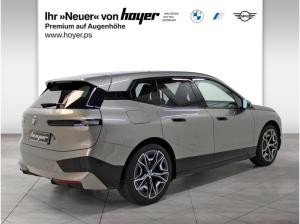 BMW ix xDrive 40 i20 INTERIEURDESIGN/LASERLICHT/PANORAMADACH/UVM.