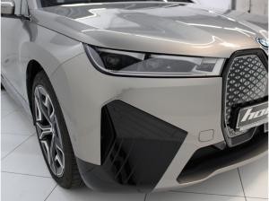 BMW ix xDrive 40 i20 INTERIEURDESIGN/LASERLICHT/PANORAMADACH/UVM.