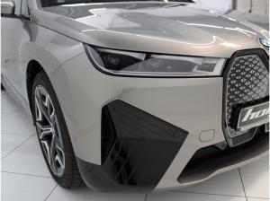 BMW ix xDrive 40 i20 INTERIEURDESIGN/LASERLICHT/PANORAMADACH/UVM.