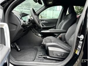 BMW iX1 xDrive30 M Sportpaket Head-Up HK HiFi DAB