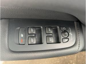 Volvo XC60 XC 60 B4 D MOMENTUM PRO AWD