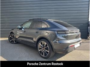 Porsche Macan 4
