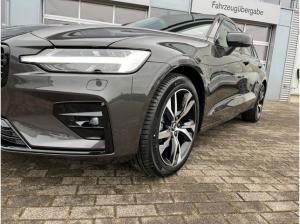 Volvo V60 B4 DKG PLUS DARK - Sofort lieferbar -