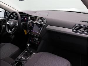 Volkswagen Tiguan Allspace Move 2.0TDI DSG / Navi, AHK, LED