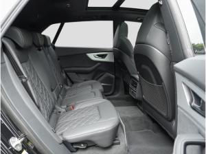 Audi Q8 60 TFSI e quattro UPE: 130.513 