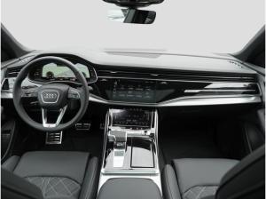 Audi Q8 60 TFSI e quattro UPE: 130.513 