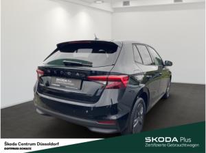 Skoda Fabia Drive TSI DSG Rückfahrkamera Einparkhilfe vorne hinten