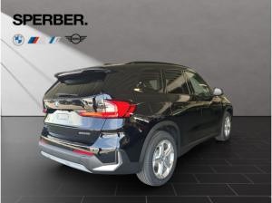 BMW iX1 eDrive20,Travel.-Pkt.,Premium-Pkt.,AHK,Lenkradhzg.,Aktivsitz,uvm.