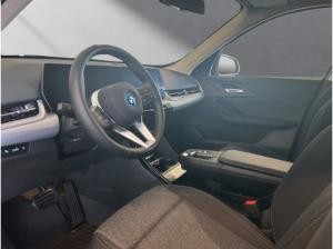 BMW iX1 eDrive20,Travel.-Pkt.,Premium-Pkt.,AHK,Lenkradhzg.,Aktivsitz,uvm.
