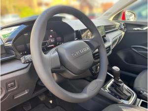 Skoda Fabia 1.0 TSI Essence *SITZHEIZUNG*