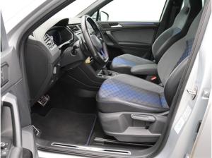 Volkswagen Tiguan R 2.0 TSI 4M DSG Akrapovic, Matrix, AHK,
