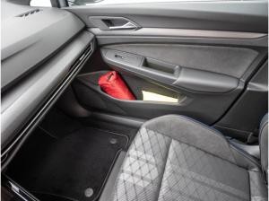 Volkswagen Golf VIII