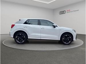 Audi Q2 35 TFSI S line LED virtual Co. Klima Carplay