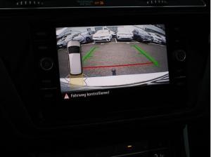 Volkswagen Touran 2,0 TDI DSG R-Line ACC LED AHK Navi R-Kamera Alu