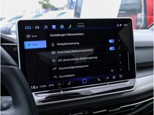 Volkswagen Golf VIII 1,5 TSI R-Line ACC Navi Matrix R-Kamera
