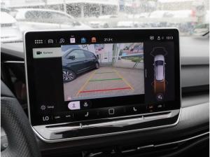 Volkswagen Golf VIII 1,5 TSI R-Line ACC Navi Matrix R-Kamera