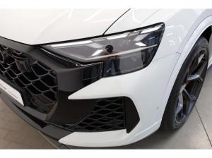 Audi RS Q8 TFSI quattro Performance UPE: 198.935,- €