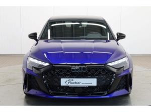 Audi RS3 Limousine TFSI quattro 280 km/h San Marino Blau