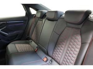 Audi RS3 Limousine TFSI quattro 280 km/h San Marino Blau