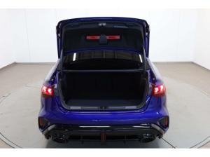 Audi RS3 Limousine TFSI quattro 280 km/h San Marino Blau