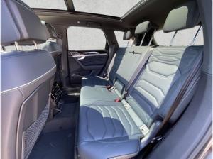 Volkswagen Touareg R-Line V6 3.0 TDI Tiptronic 4M DYNAUDIO