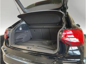 Audi Q2 advanced 40 TFSI quattro Kamera Leder AHK Sportsitze