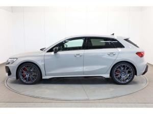 Audi RS3 Sportback TFSI quattro 280 km/h Individuallackierung
