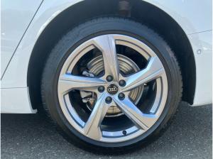 Audi A6 Avant advanced 35 TDI S-tronic / Pano, Matrix