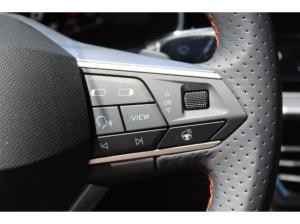 Seat Leon Sportstourer 1.5 TSI DSG FR NAVI LED KAMERA SHZ GRA DAB 17