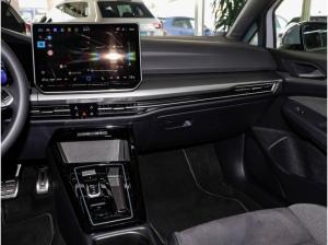 Volkswagen Golf VIII 1,5 eTSI DSG Edition 50 ACC Navi R-Kamera LED Alu