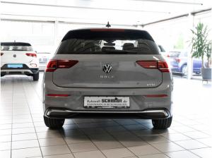 Volkswagen Golf VIII 1,5 eTSI DSG Edition 50 ACC Navi R-Kamera LED Alu