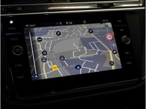 Volkswagen Tiguan Allspace 2,0 TDI DSG 4Motion R-Line ACC Matrix AHK R-Kamera