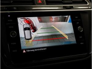 Volkswagen Tiguan Allspace 2,0 TDI DSG 4Motion R-Line ACC Matrix AHK R-Kamera