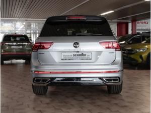 Volkswagen Tiguan Allspace 2,0 TDI DSG 4Motion R-Line ACC Matrix AHK R-Kamera