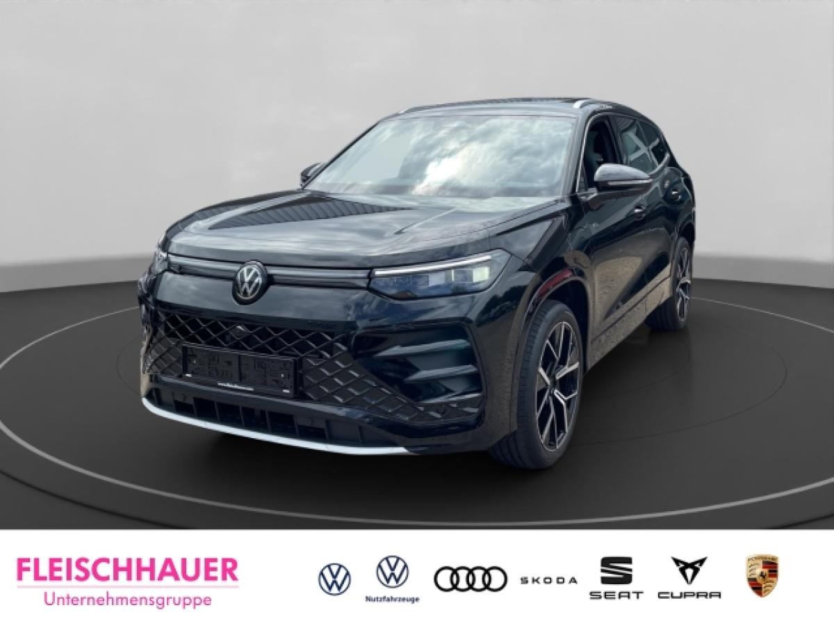 Volkswagen Tayron 1.5 TSI eHybrid R-Line AHK MATRIX PANO IQ.DRIVE