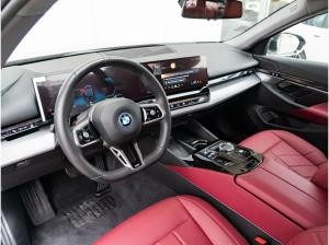 BMW i5 eDrive35L Electro AT
