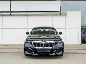 BMW i5 eDrive35L Electro AT