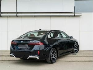 BMW i5 eDrive35L Electro AT