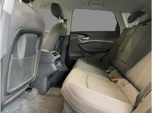 Audi e-tron 50 quattro Navi virtual DAB